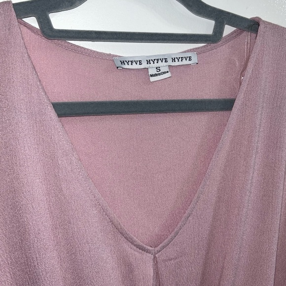 Hyfve Twisted Hem Top NWT - Picture 7 of 7